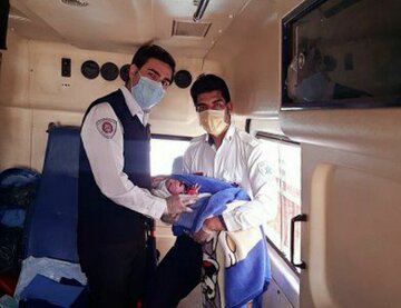 ۱۰۰ نوزاد پارسال در آمبولانسهای اورژانس ۱۱۵ خراسان رضوی به دنیا آمدند