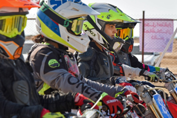 Iran : 5e manche du championnat de motocross féminin