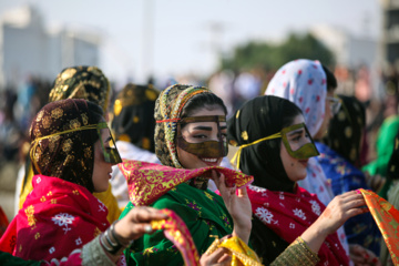 Le festival culturel, sportif et touristique de Bandar Abbas sur les côtes du golfe Persique