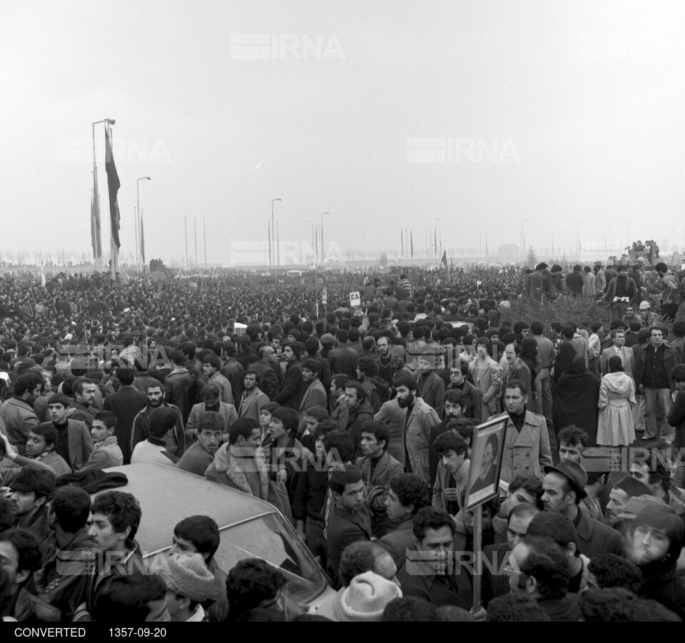 راهپیمایی مردم تهران در روز عاشورا سال 1357