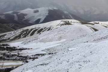 سپیدپوش شدن مناطق کوهستانی کردستان