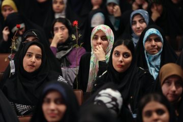  Tehran Universitetində tələbə günü mərasimi keçirilib
