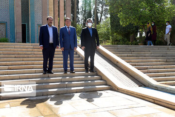 Tajikistan interior minster visits Tomb of Saadi