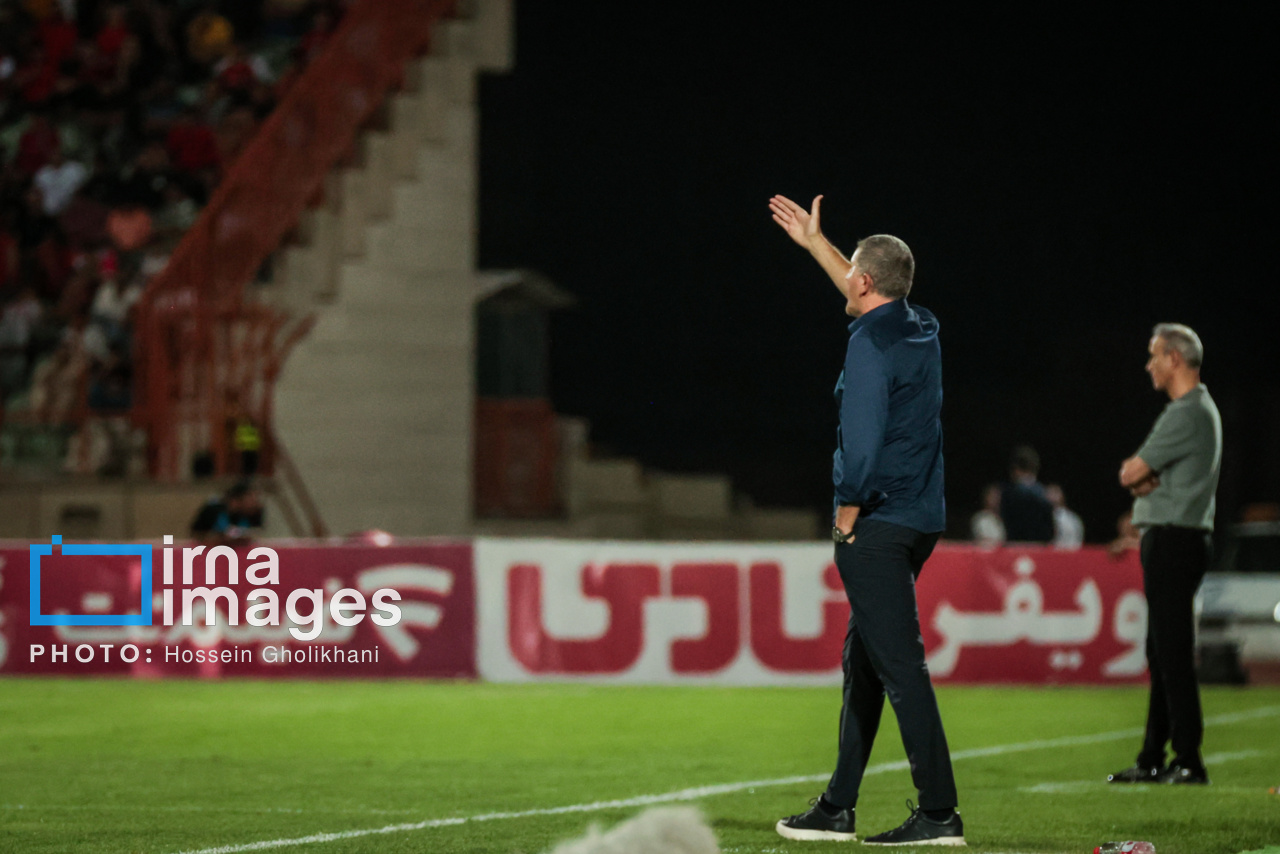 لیگ برتر فوتبال- پرسپولیس و فولاد خوزستان