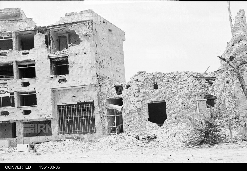 عملیات بیت المقدس  - خرمشهر ویران شده