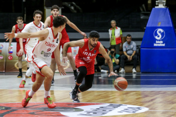 U-18 basketball match between Iran and Turkiye