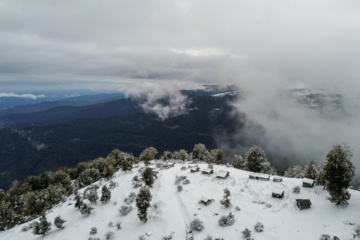 Nieve otoñal en Mazandarán