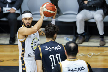 Superstars of Iran’s basketball league
