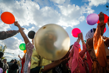 کارناوال عروسکی جشنواره تئاتر کردستان