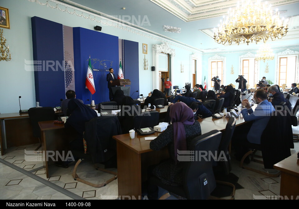 نشست سخنگوی وزارت امور خارجه 8 آذر 1400
