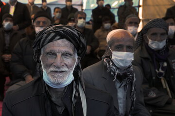 آیین بهره‌برداری از ۱۴۸ کیلومتر راه روستایی و آعاز عملیات گازرسانی به ۱۰۰ روستا و ۱۵۰ واحد صنعتی کردستان در روستای "هانیس" سنندج