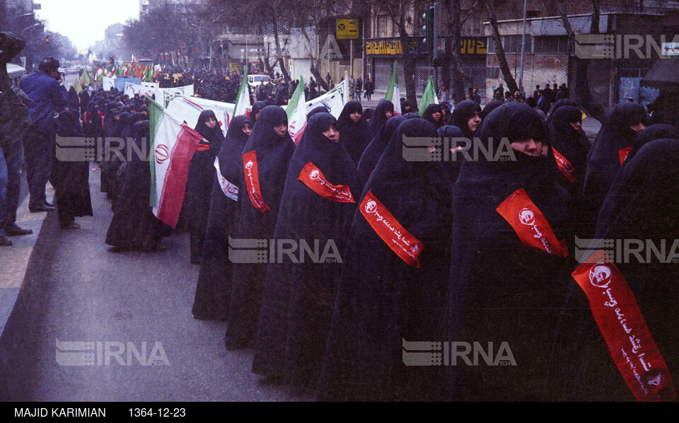 راهپیمایی بمناسبت روز زن