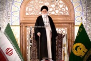 امام جمعه مشهد: امتیاز کشور ما وجود پر برکت مقام معظم رهبری است