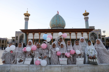 جشن تکلیف «دختران ماه»