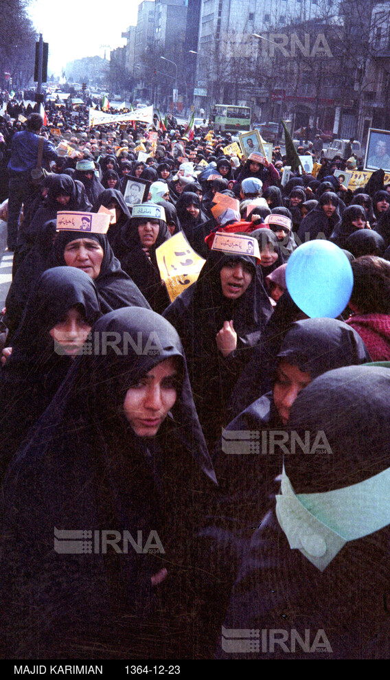 راهپیمایی بمناسبت روز زن