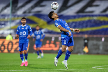 Iran's Pro League: Esteghlal vs. Sanat Naft