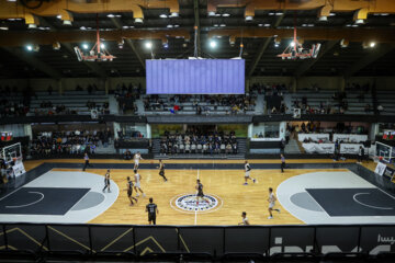 Superstars of Iran’s basketball league
