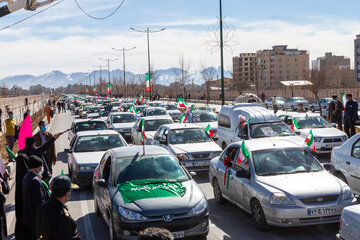 راهپیمایی ۲۲ بهمن در چهارمحال و بختیاری به صورت خودرویی برگزار می‌شود 