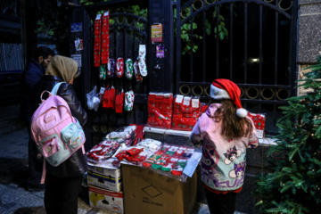 Ambiente navideño en Teherán