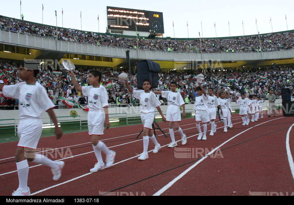 مسابقه فوتبال تیم های ملی ایران و آلمان