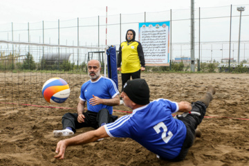 Parasport : deuxième saison des compétitions iraniennes des beach-volley assis