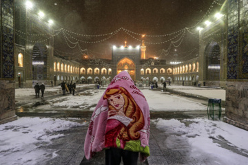 La nieve otoñal cubre de blanco Mashhad