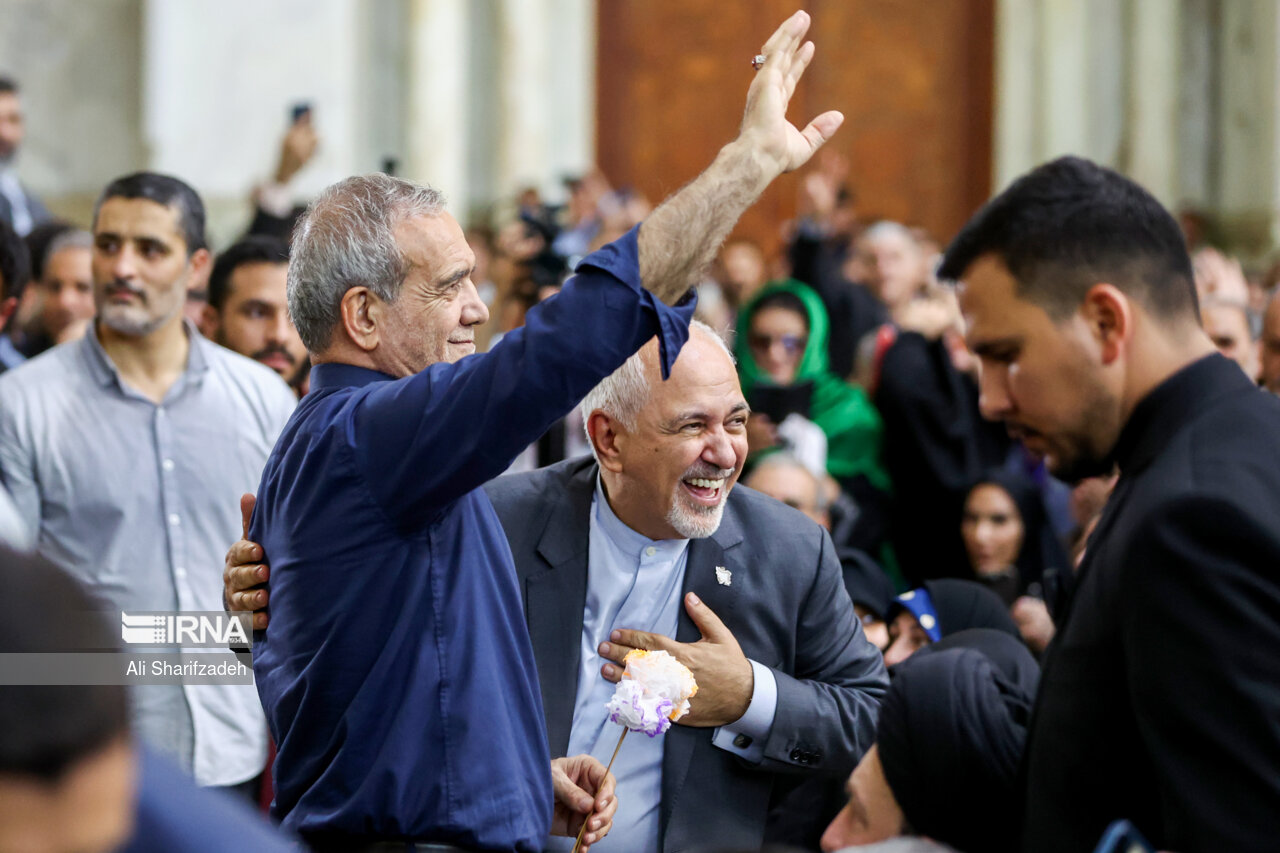 نشست رئیس جمهور منتخب با فعالان ستادی