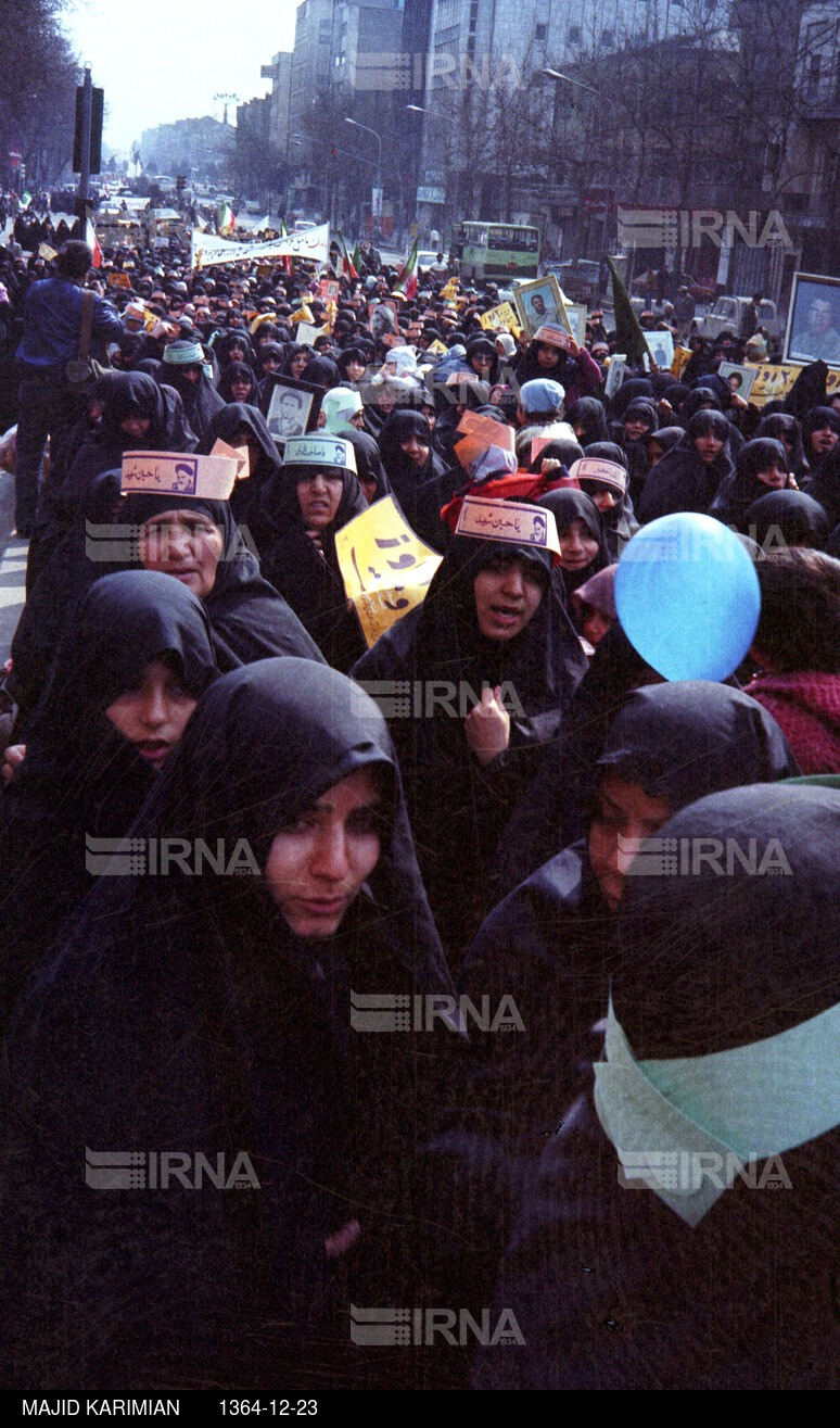 راهپیمایی بمناسبت روز زن