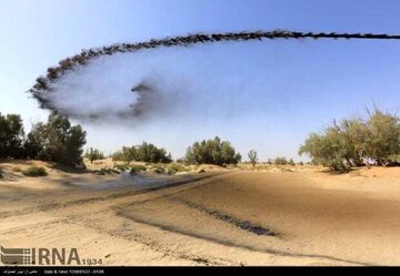 توقف مالچ‌پاشی نفتی در دشت‌آزادگان به دستور دادستان