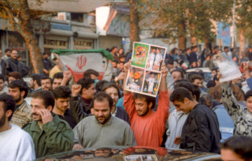 صعود تاریخی فوتبال  ایران به جام جهانی هشتم آذر ۷۶ ؛ از ملبورن تا خیابان های پور شور ایران 