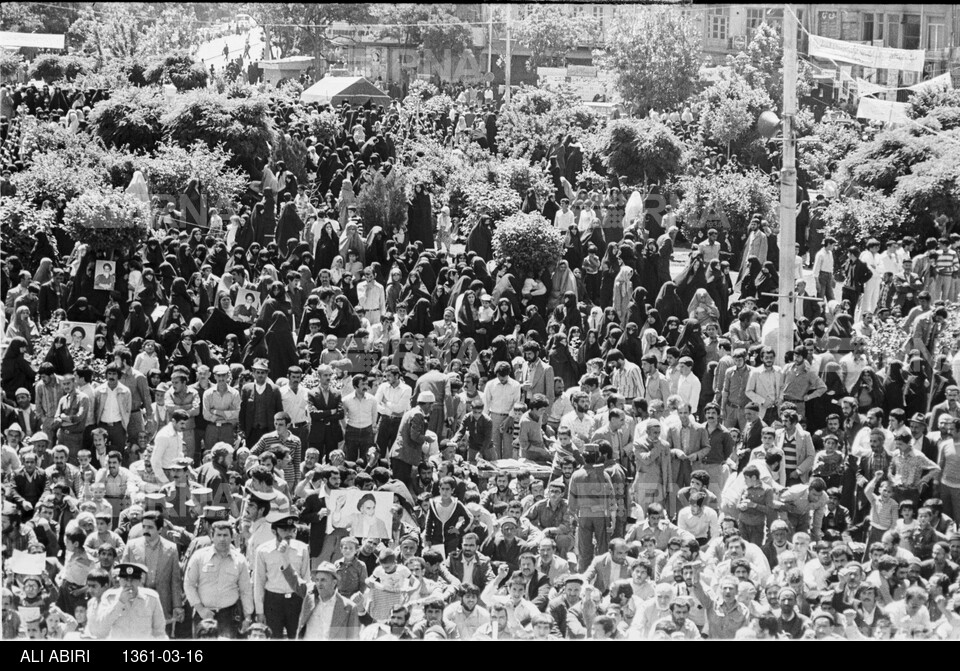 راهپیمایی به مناسبت سالگرد قیام ۱۵ خرداد ۴۲ در همدان