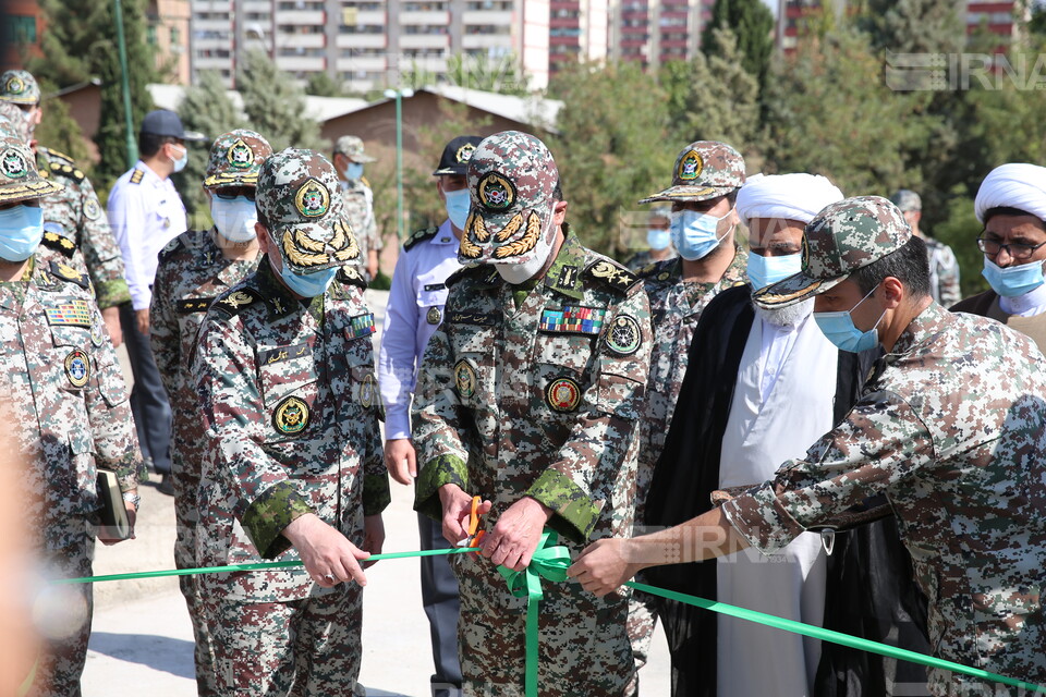 رونمایی از سامانه‌ برهان و رادار سه بعدی البرز