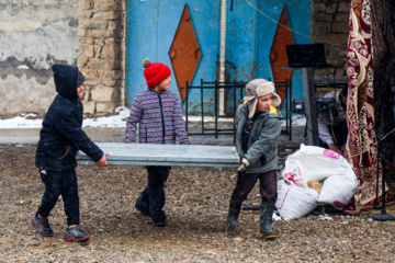 Festival local de jeux dans Khorāsān du Nord