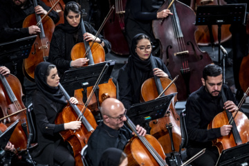 کنسرت «سرزمین‌های سپید»