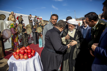 جشنواره شکرانه محصول انار شهرستان پاوه