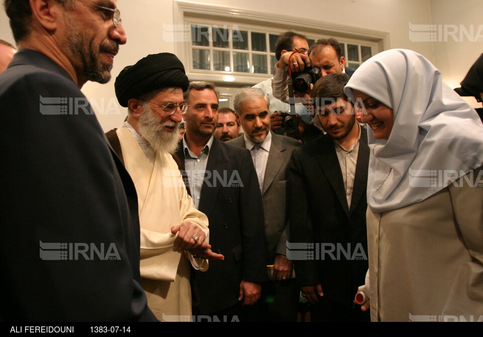 دیدار جمعی از مدال آوران المپیک و پاراالمپیک یونان با مقام معظم رهبری