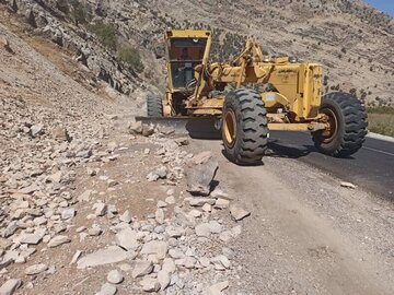 انجام بیش‌از هزار کیلومتر شانه سازی در جاده‌های جنوب سیستان و بلوچستان 