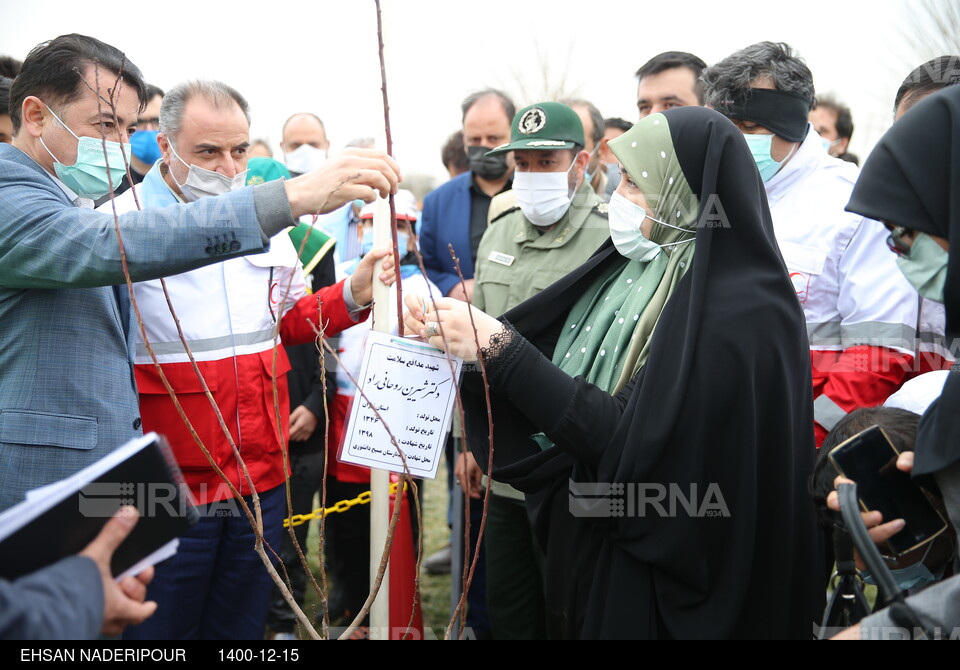 آغاز عملیات اجرایی باغ شهدای ایران