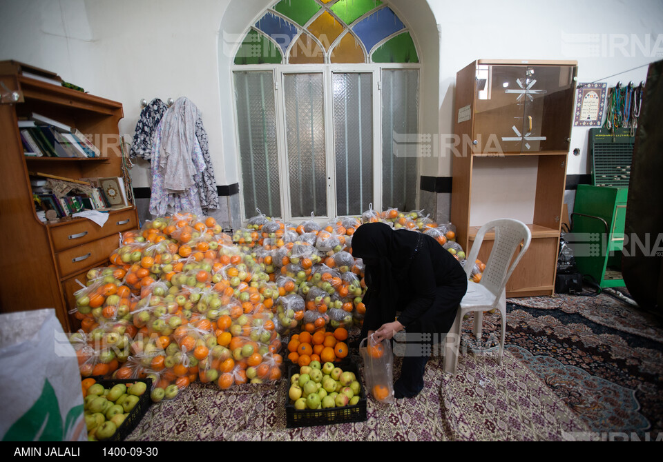 توزیع 8 هزار سبد کالا یلدایی در محله هرندی