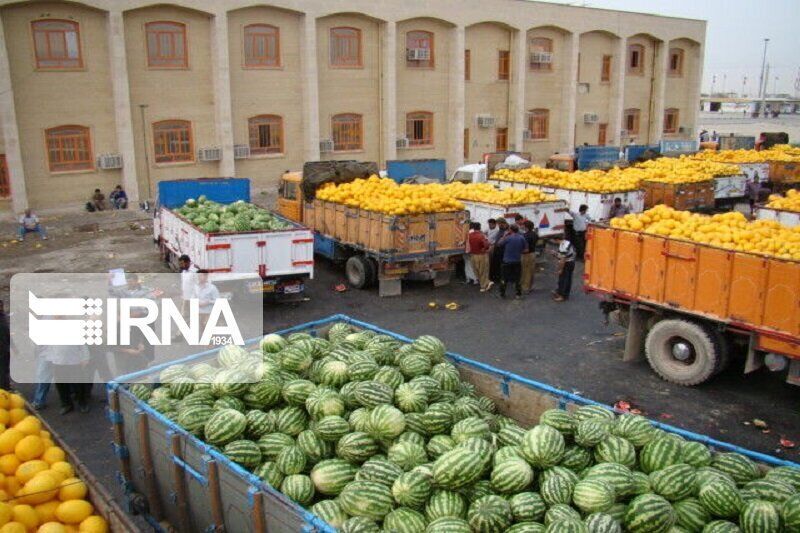 ۲۵۲ هزار تُن محصولات کشاورزی از مرز مهران به عراق صادر شد