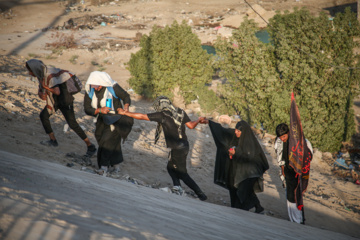 Arbaeen walk; Divaniyeh route