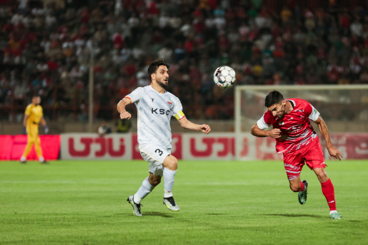 لیگ برتر فوتبال- پرسپولیس و فولاد خوزستان