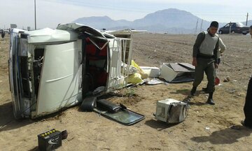 ۱۳ تن در هشت حادثه رانندگی شرق سمنان مصدوم  شدند