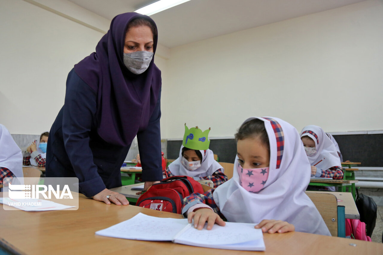 مسائل روانی دانش‌آموزان مهمترین اصل در بازگشایی مدارس است