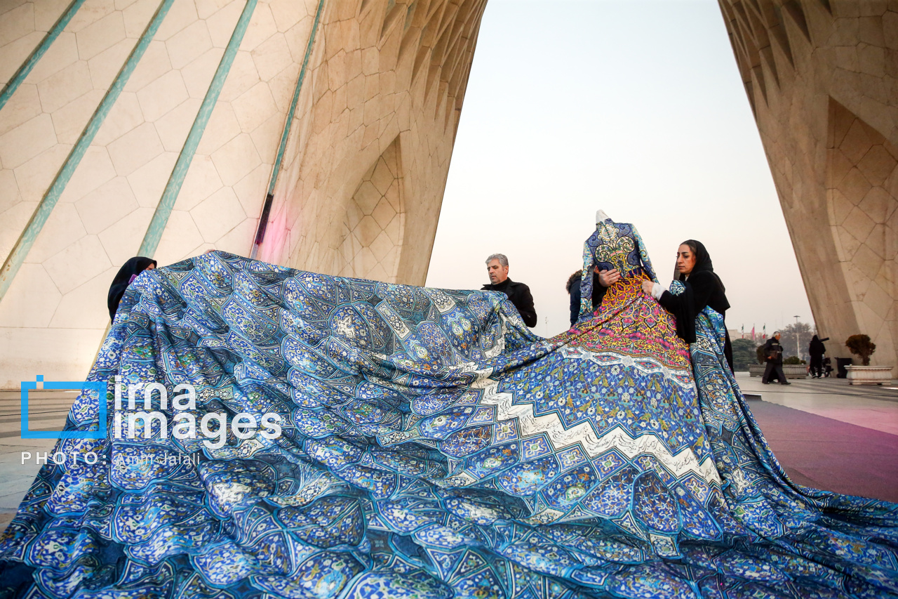 «جشنواره هنر ایران زمین» در برج آزادی