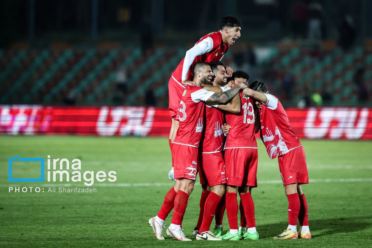 لیگ برتر فوتبال - پرسپولیس و شمس آذر