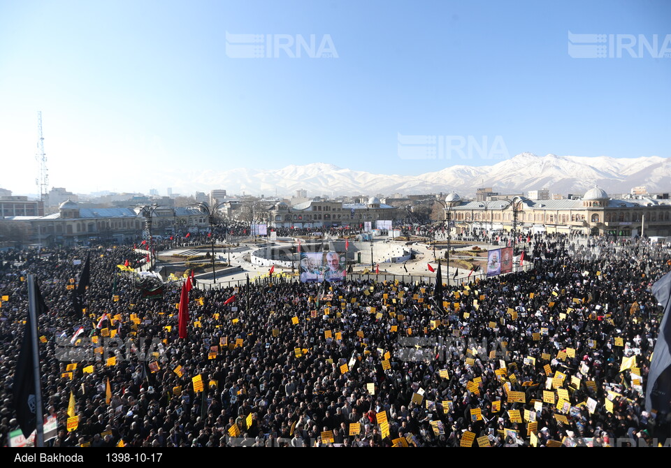 شرکت مردم همدان در مراسم بزرگداشت سردار سلیمانی