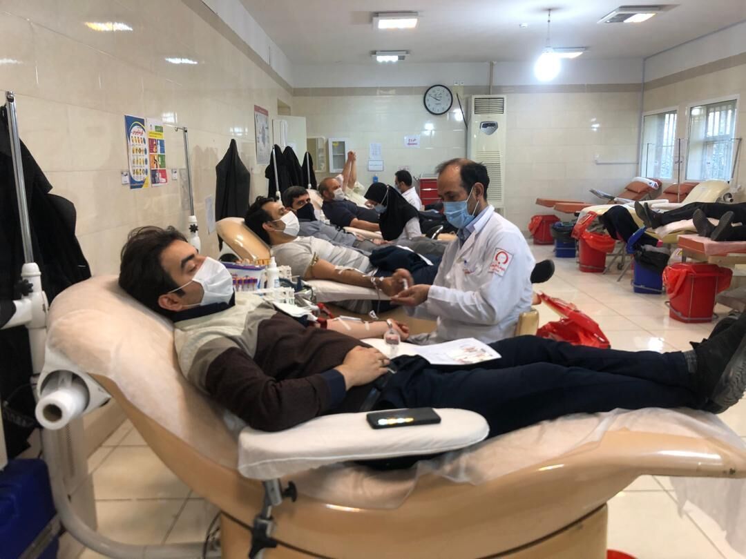 Iran pioneers in blood donation during pandemic