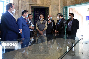 Tajikistan interior minster visits Tomb of Saadi