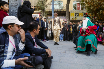 جشنواره تئاتر خیابانی کردستان